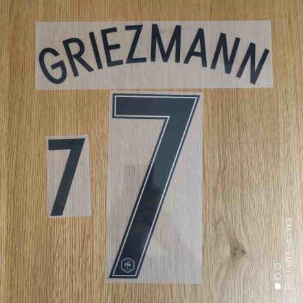 Official nameset France 2016 AWAY Griezmann